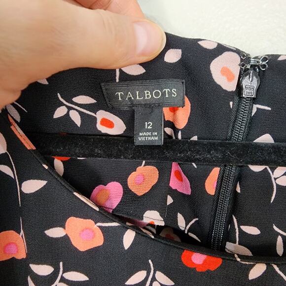 TALBOTS | Floral Shift Dress Size 12 Black Red Pink Midi Flounce Ruffle Modest - Picture 8 of 9
